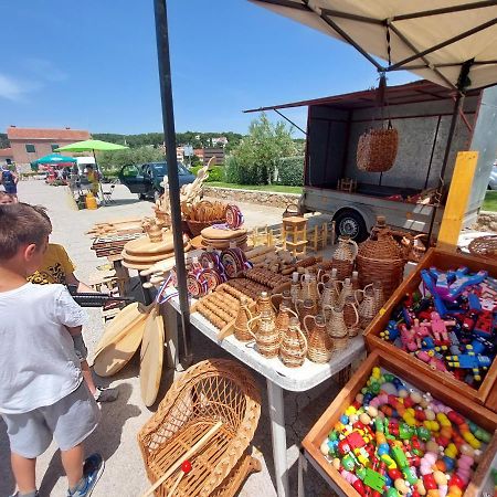 Luxury Apartments Skalinada Near Beaches, Tisno - Dalmatia エクステリア 写真
