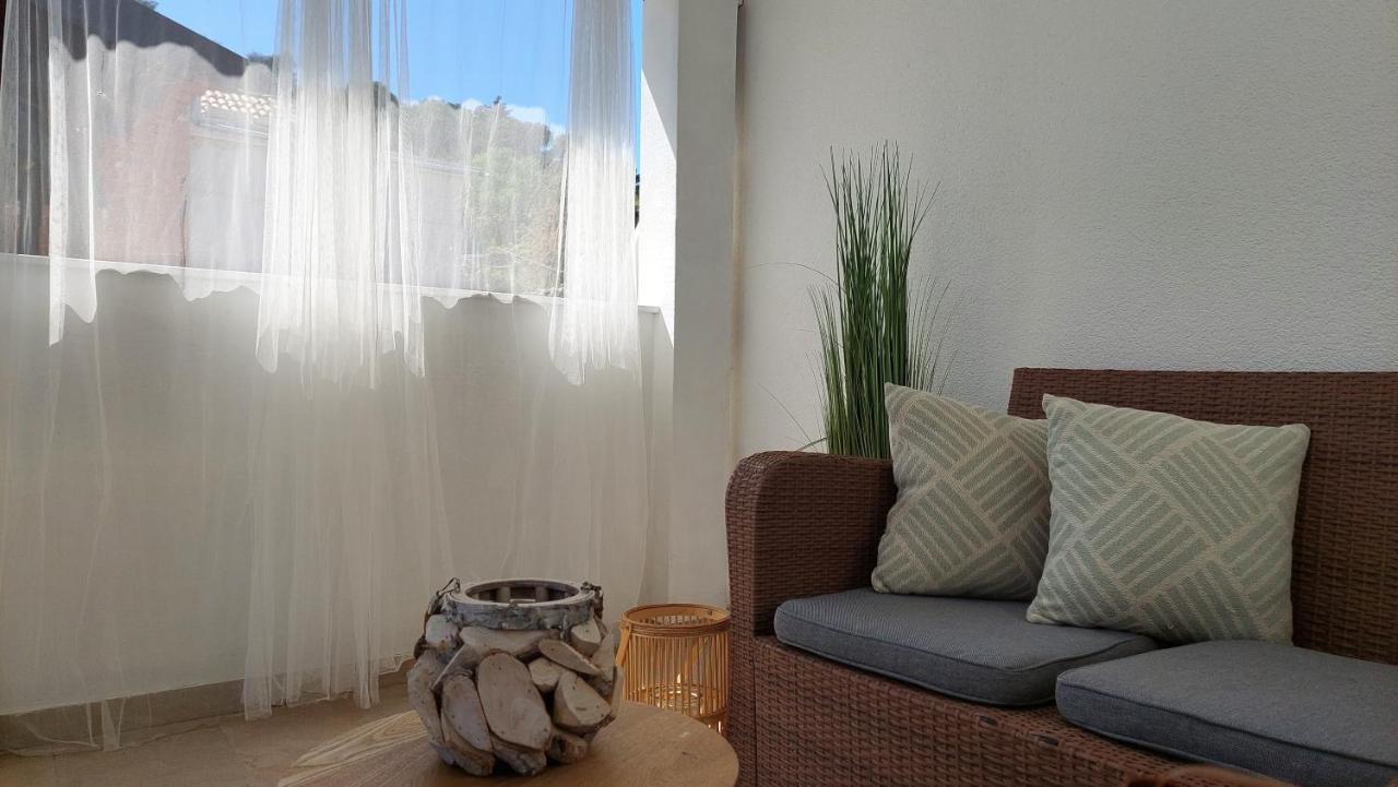 Luxury Apartments Skalinada Near Beaches, Tisno - Dalmatia エクステリア 写真