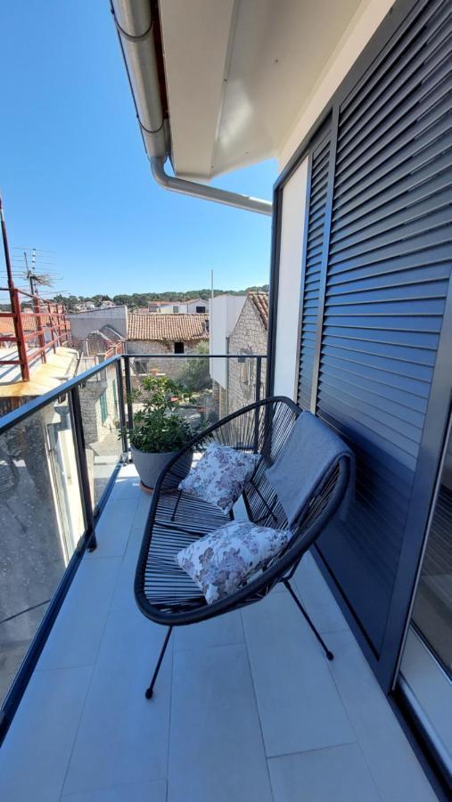 Luxury Apartments Skalinada Near Beaches, Tisno - Dalmatia エクステリア 写真